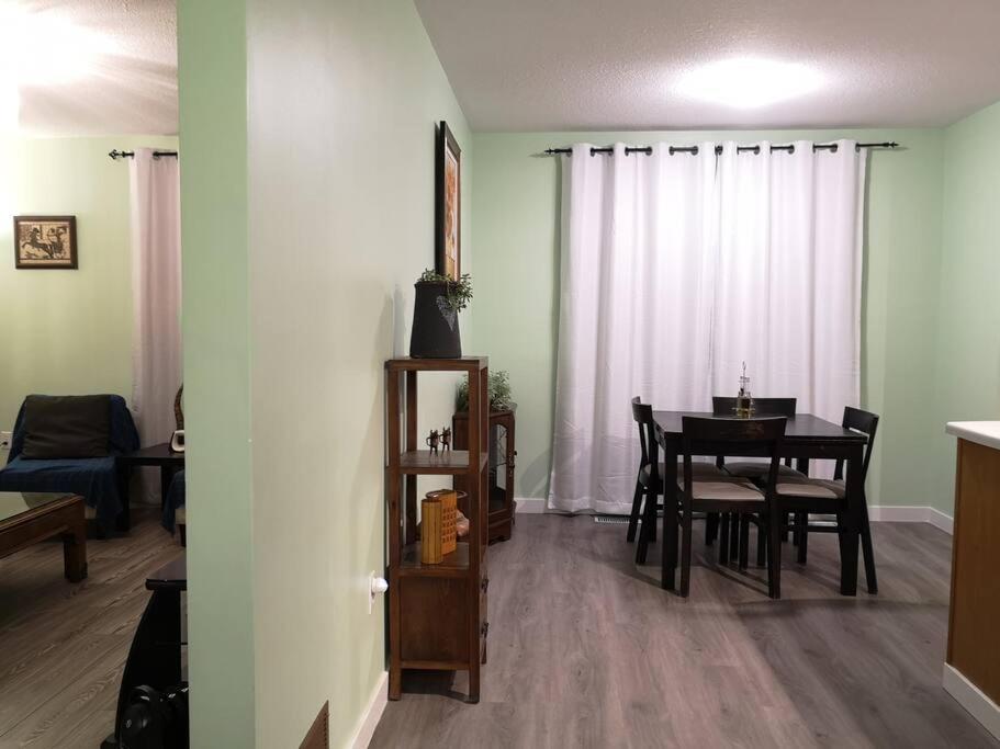Countryroad Cozy 2Bedrooms Suite2 Nanaimo Exterior foto